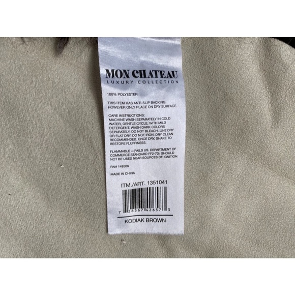 Mon Chateau Charcoal Faux Fur Sheepskin Rug - Picture 5 of 8